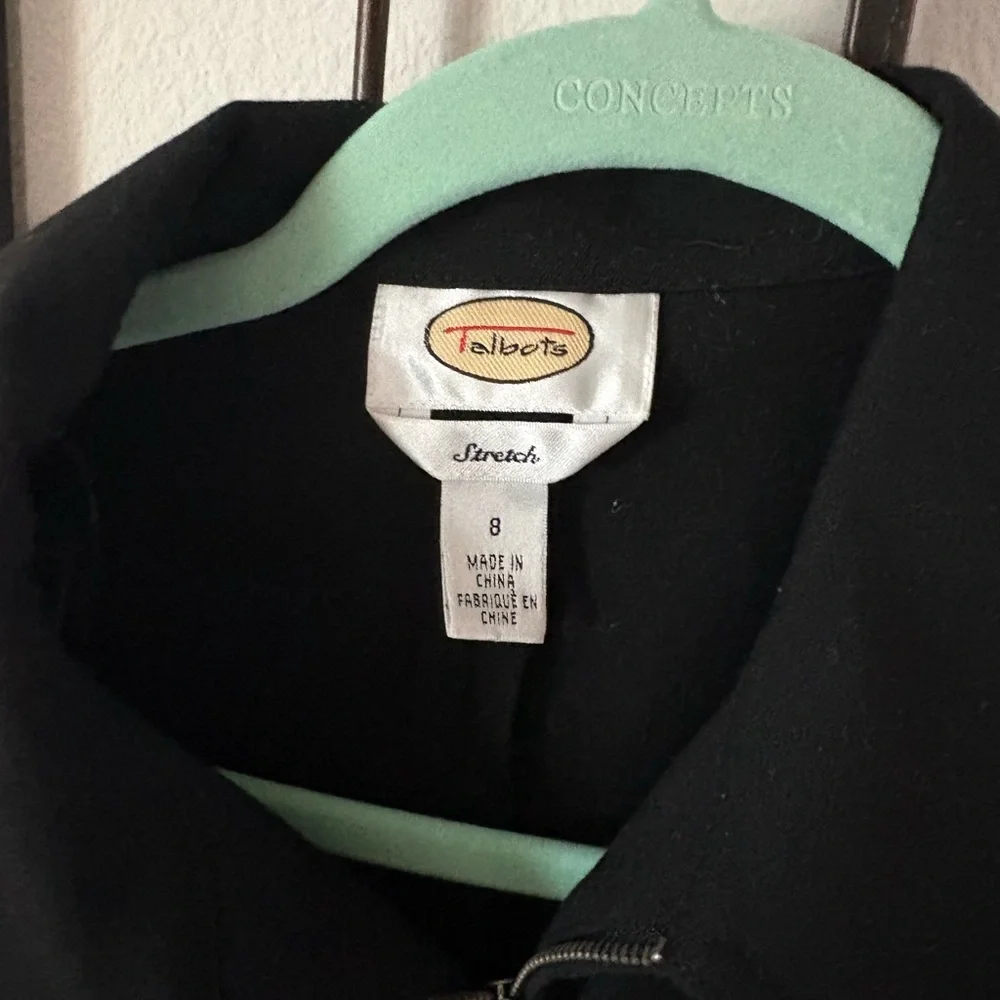 Talbots short blazer jacket womens 8 black zip front collared